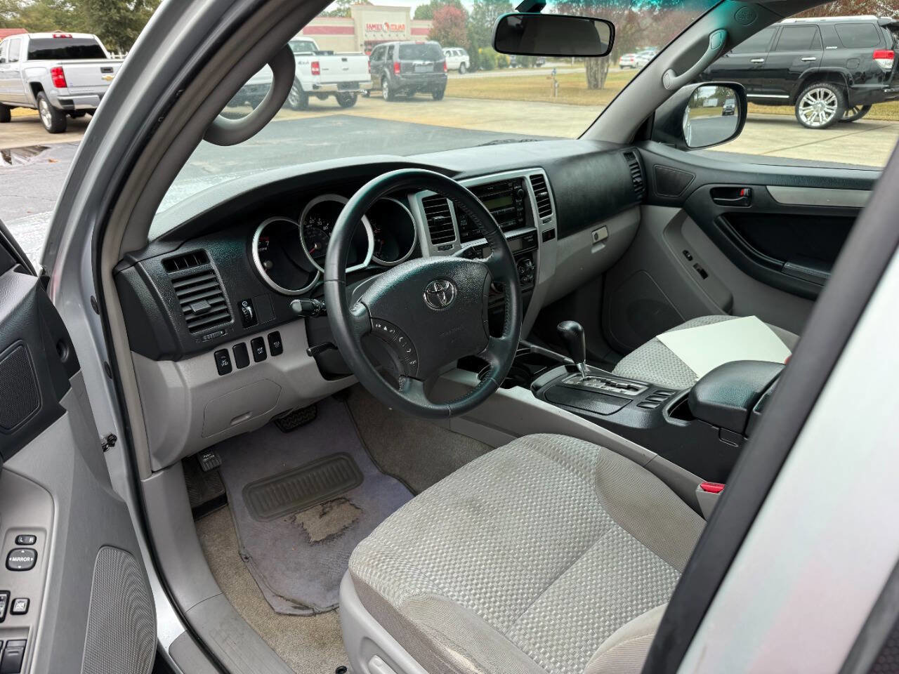 Used 2006 Toyota 4Runner Sport RWD image 7