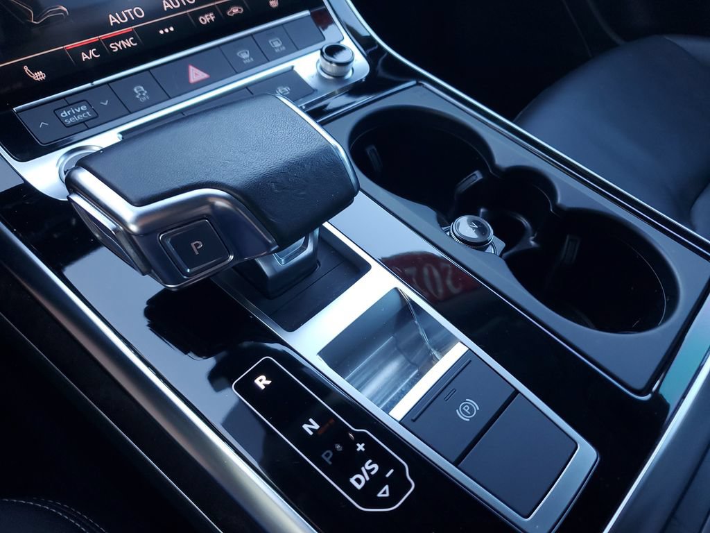 Certified 2023 Audi Q8 Premium w/ Convenience Package AWD/4WD image 30