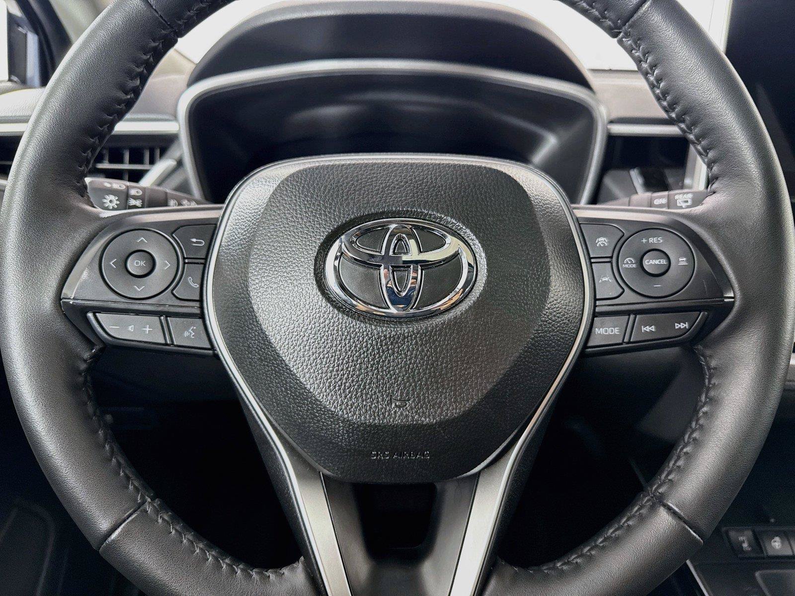 Certified 2026 Toyota Corolla Cross XLE w/ Convenience Package AWD/4WD image 17
