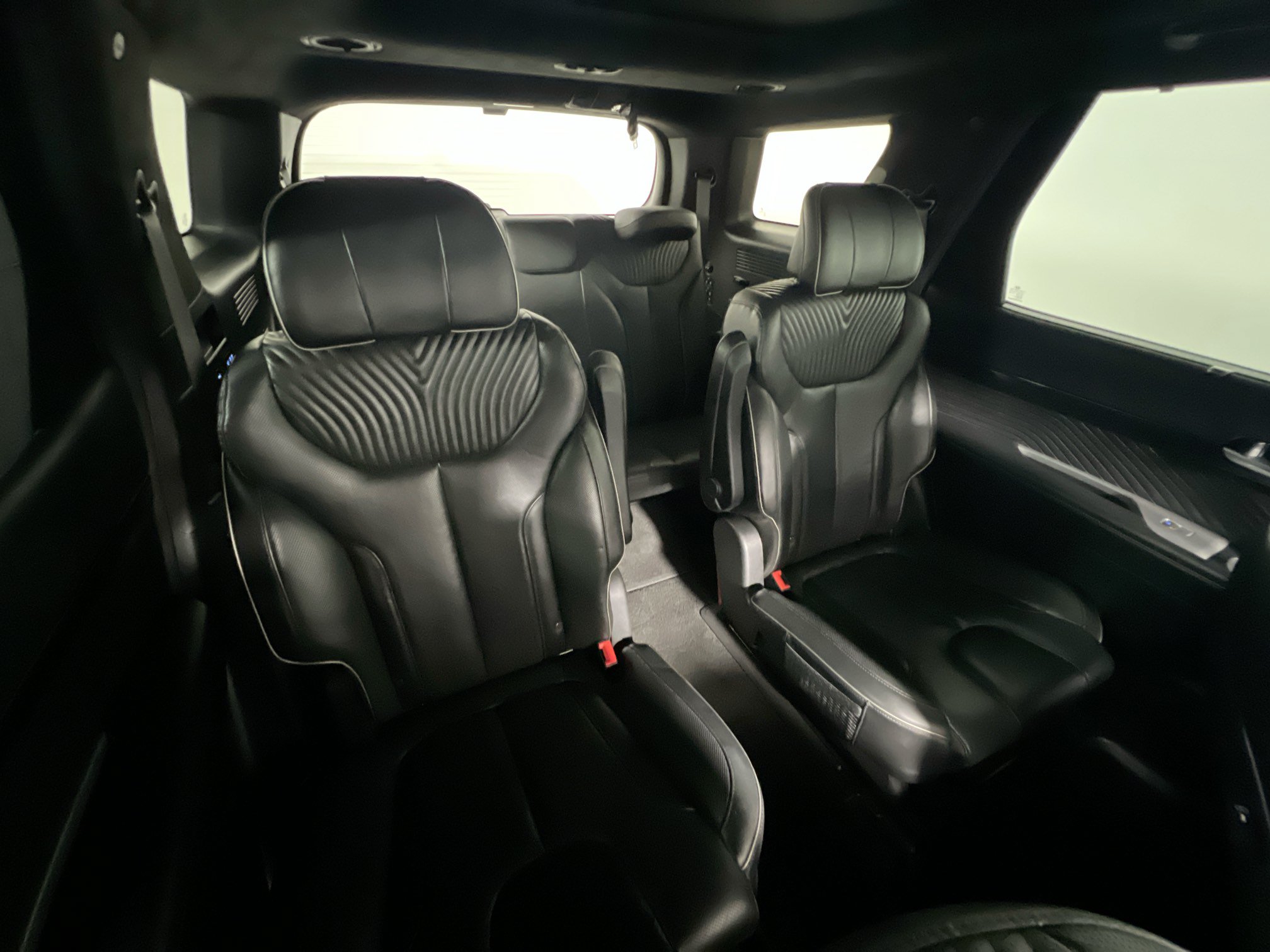 Used 2025 Hyundai Palisade Calligraphy AWD/4WD image 32