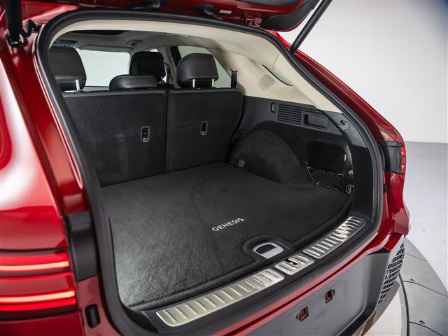 Used 2023 Genesis GV70 2.5T w/ Advanced Package image 10