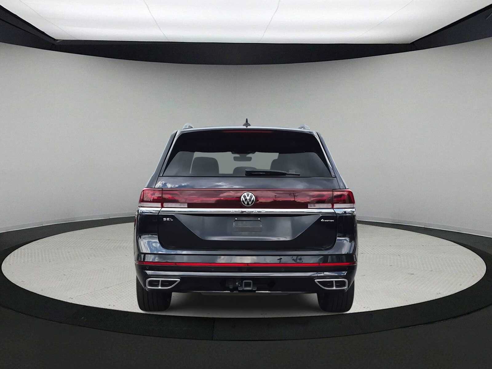 Used 2024 Volkswagen Atlas SEL Premium R-Line AWD/4WD image 7