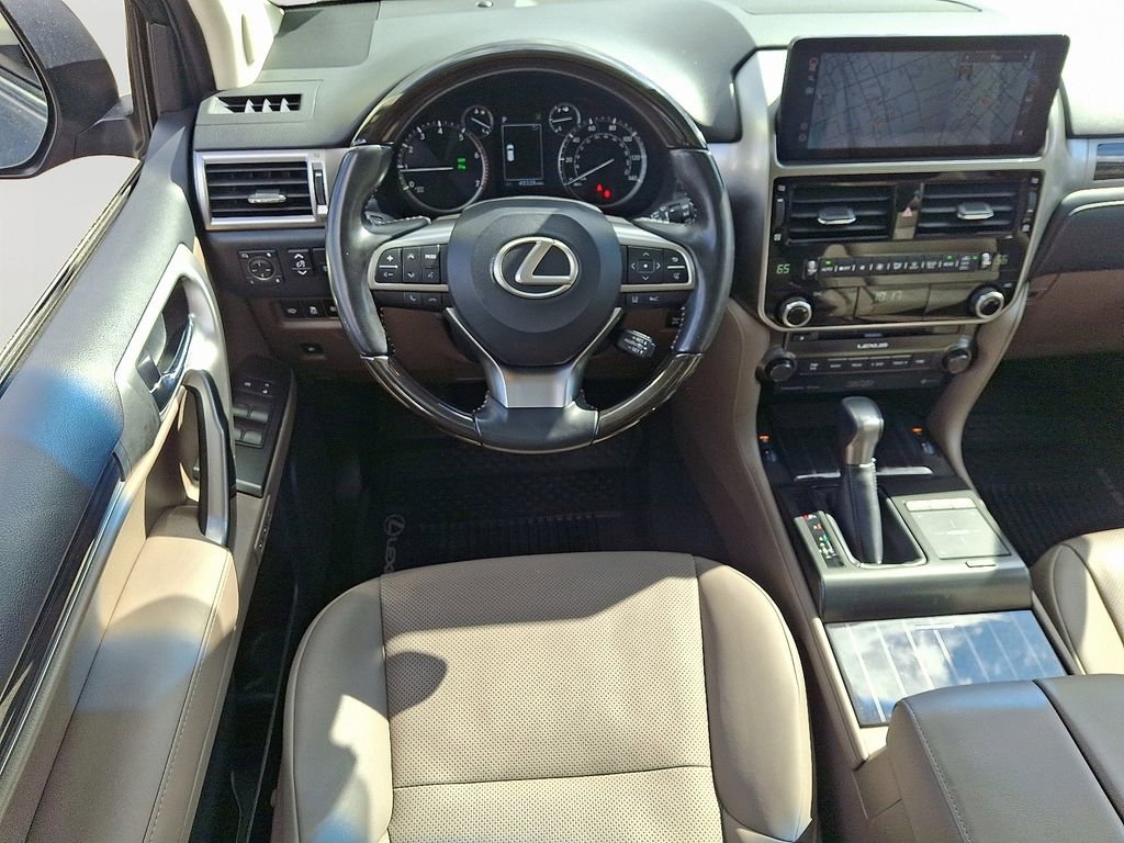 Certified 2022 Lexus GX 460 Premium w/ Premium Plus Package AWD/4WD image 12