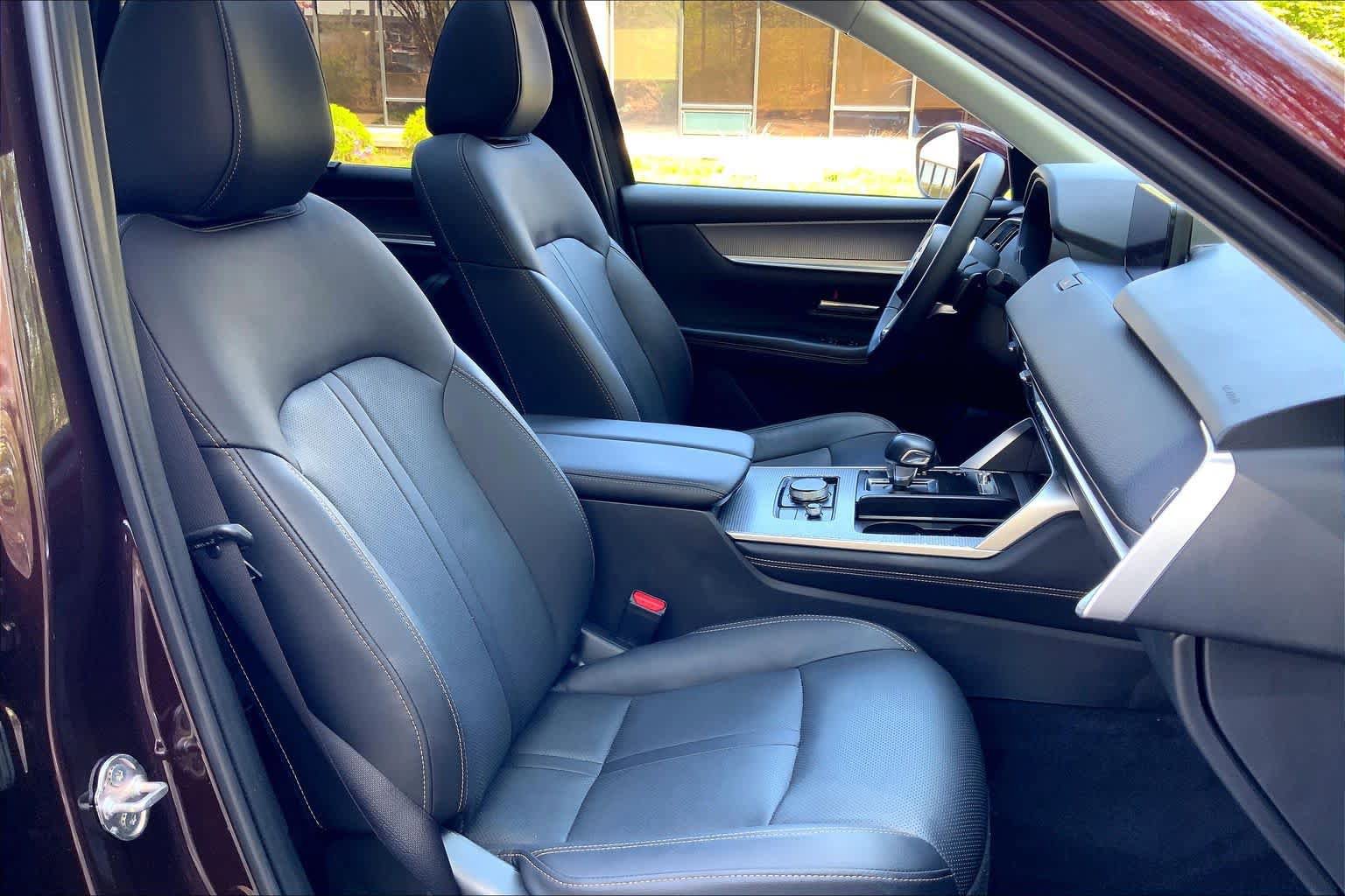 Used 2024 MAZDA CX-90 Plug-In Hybrid w/ Premium Pkg AWD/4WD image 8