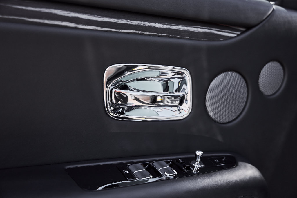 Used 2023 Rolls-Royce Ghost AWD/4WD image 28