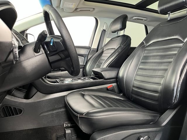Used 2019 Ford Edge SEL w/ Equipment Group 201A AWD/4WD image 17