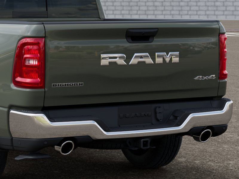 New 2026 RAM 1500 4x4 Crew Cab image 14