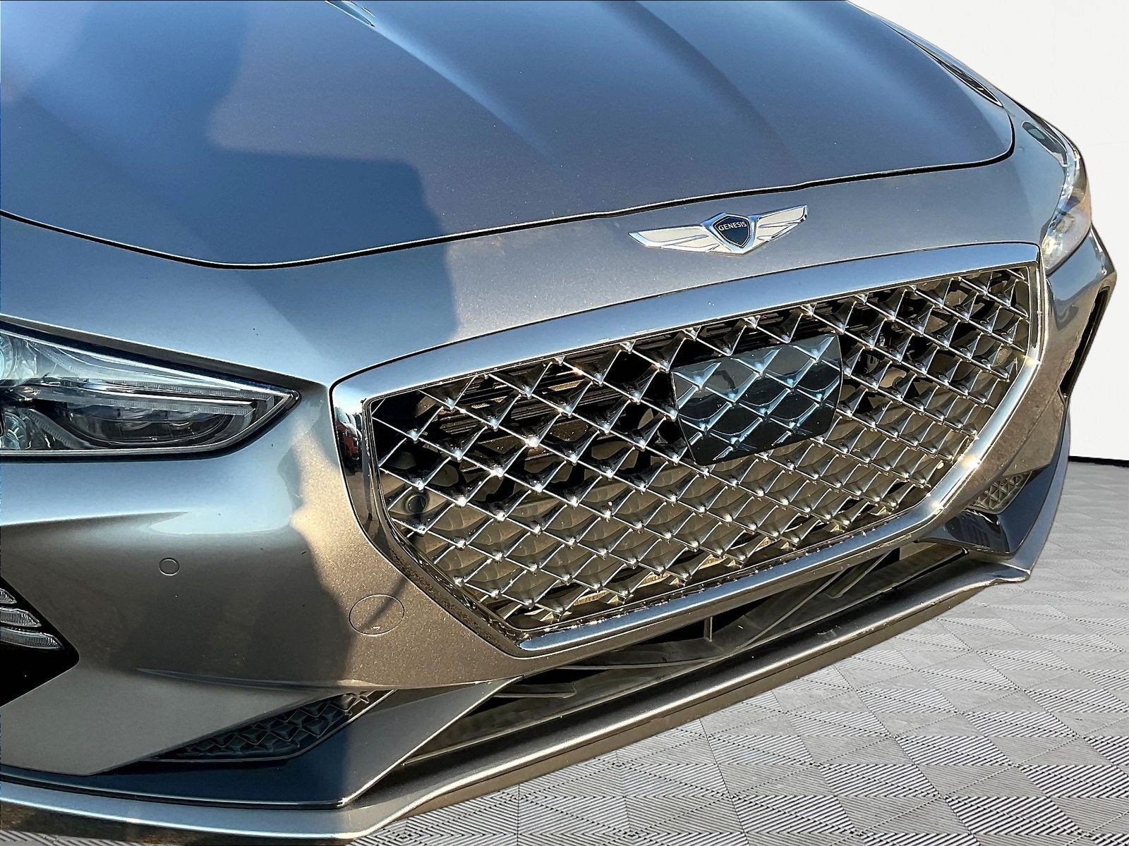 Used 2020 Genesis G70 2.0T w/ Elite Package RWD image 33