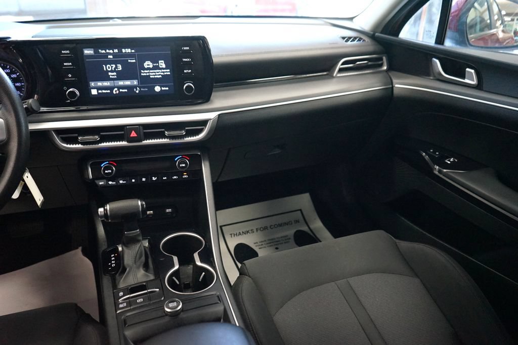 Used 2021 Kia K5 LX FWD image 10