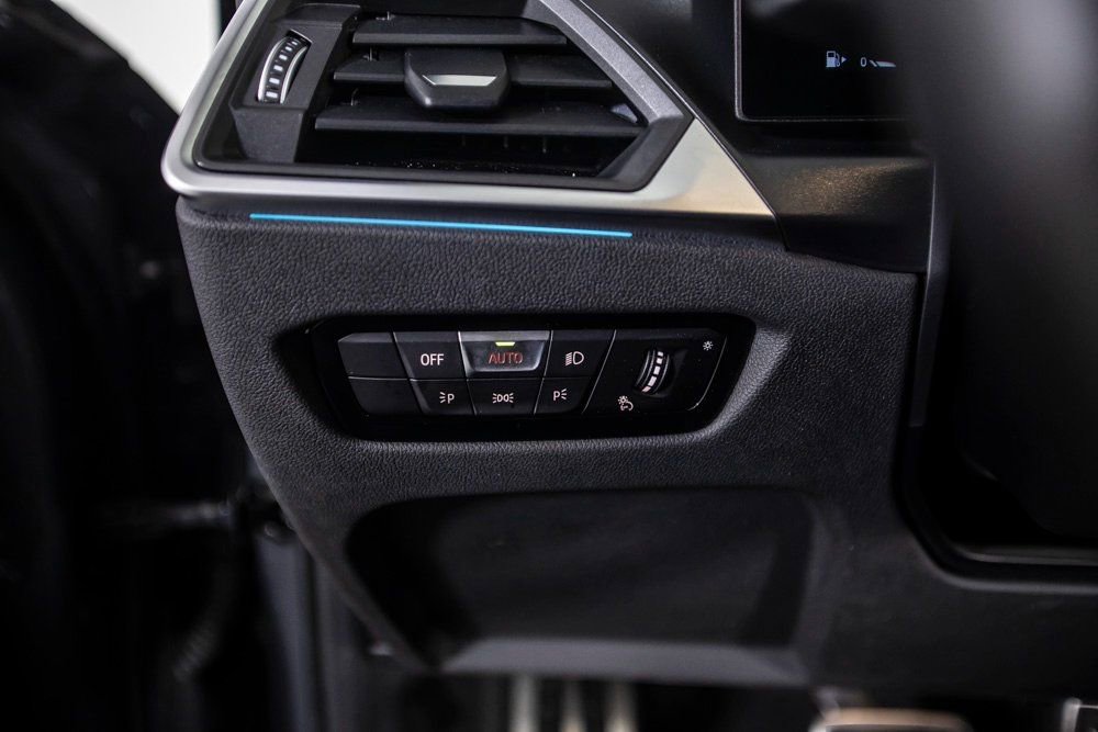 Used 2023 BMW 330e xDrive w/ M Sport Package image 32