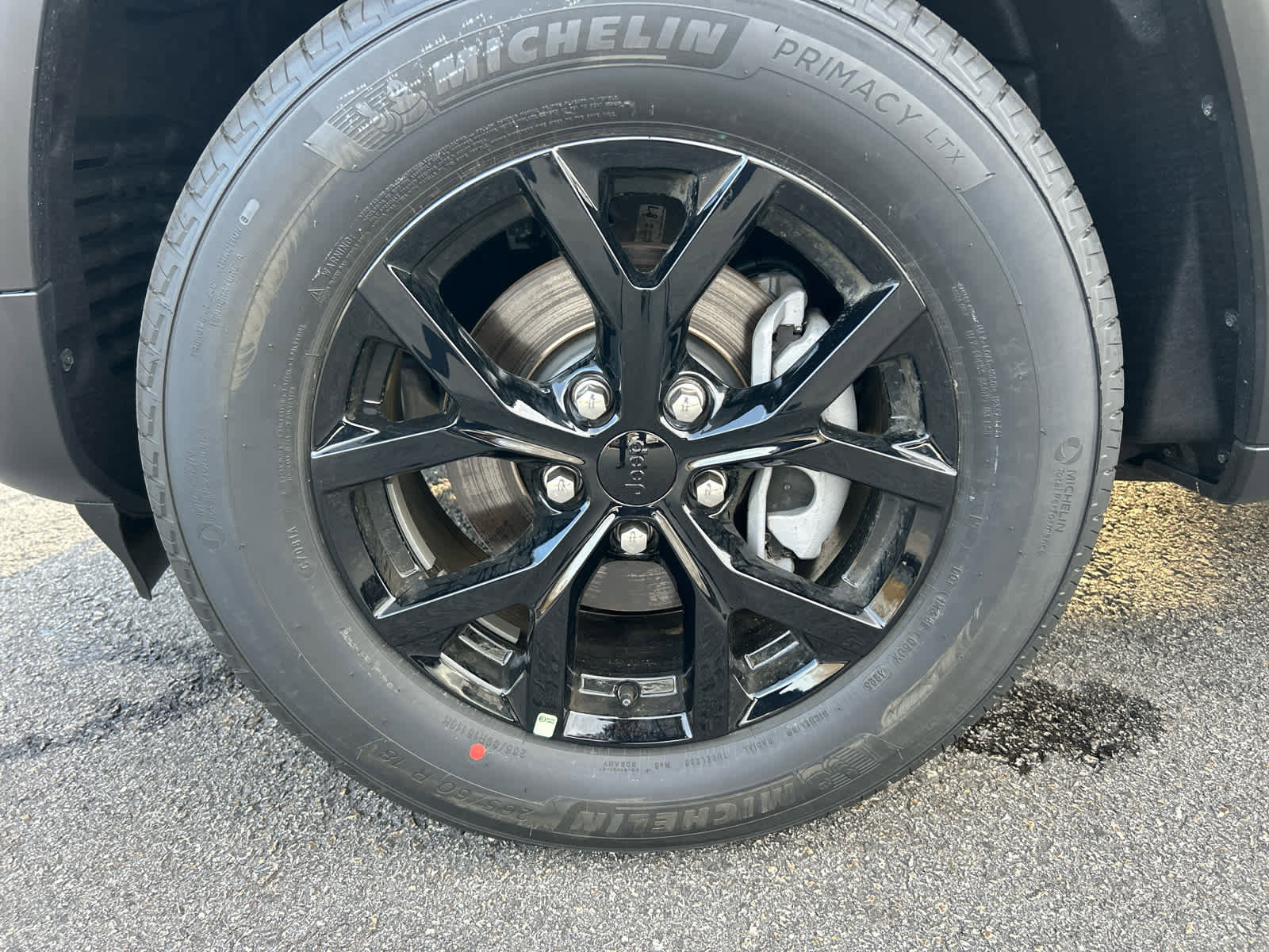 New 2026 Jeep Grand Cherokee Altitude AWD/4WD image 12