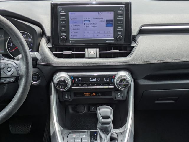 Used 2021 Toyota RAV4 XLE FWD image 19