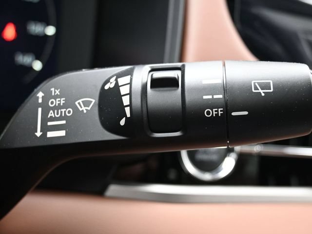 New 2026 Mitsubishi Outlander SEL FWD image 23
