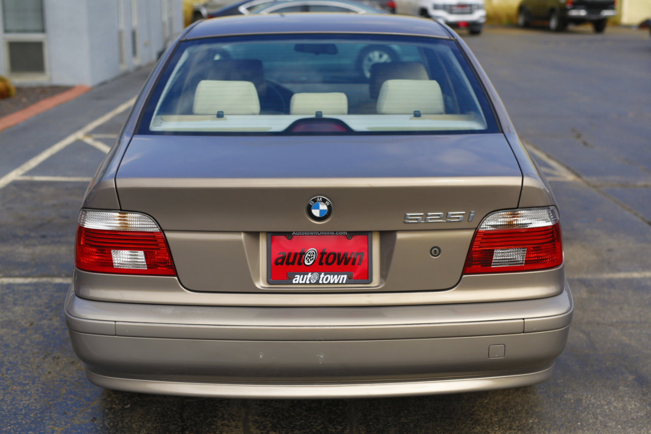 Used 2002 BMW 525i Sedan image 13