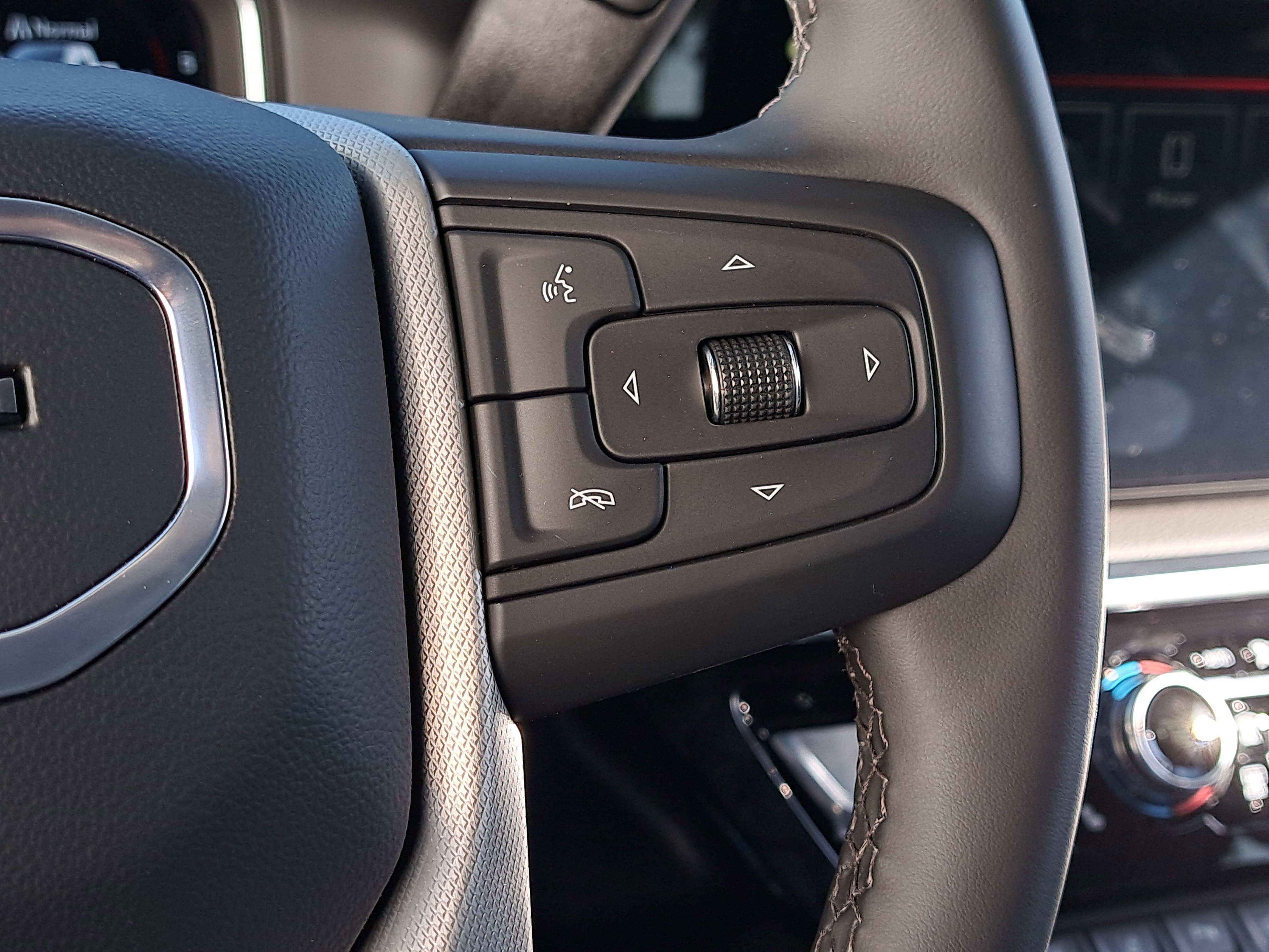 New 2026 GMC Sierra 2500 Denali w/ Denali Reserve Package image 26