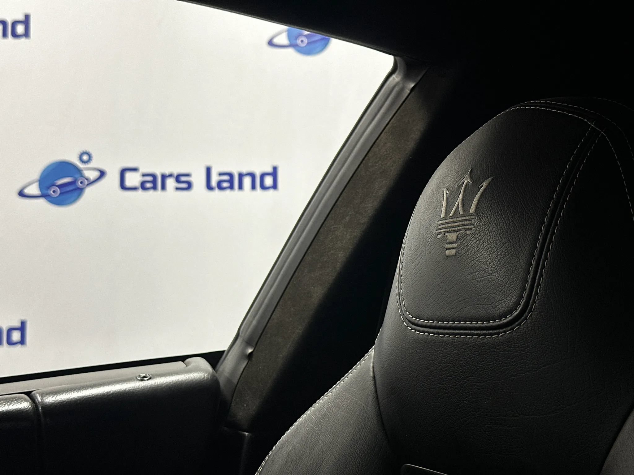 Used 2014 Maserati GranTurismo MC RWD image 32
