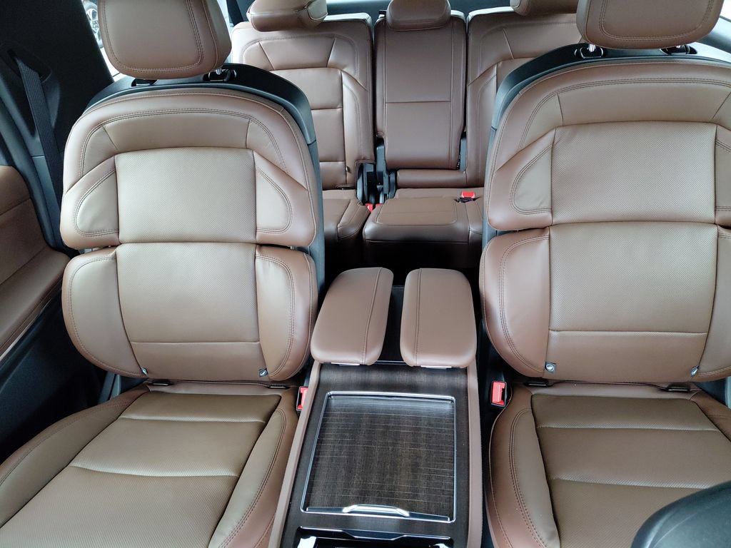 New 2026 Lincoln Navigator L Reserve AWD/4WD image 43
