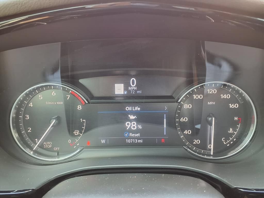 Certified 2024 Cadillac XT5 Premium Luxury FWD image 29