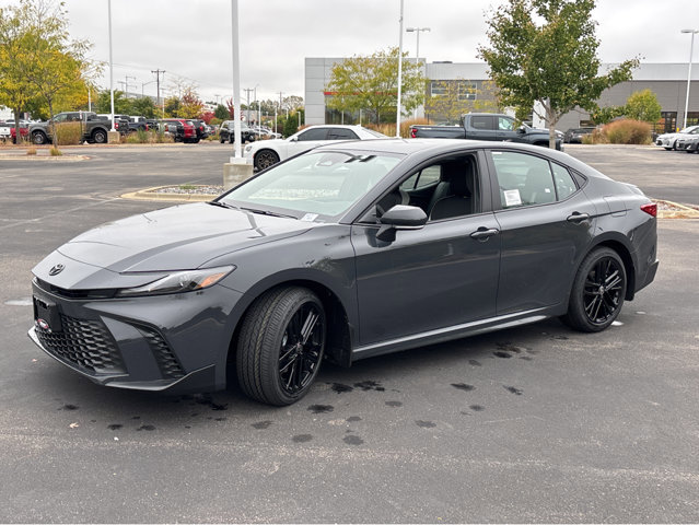 New 2026 Toyota Camry SE image 10