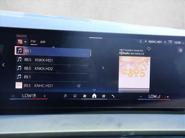 Used 2025 BMW X3 xDrive30i w/ Premium Package image 18