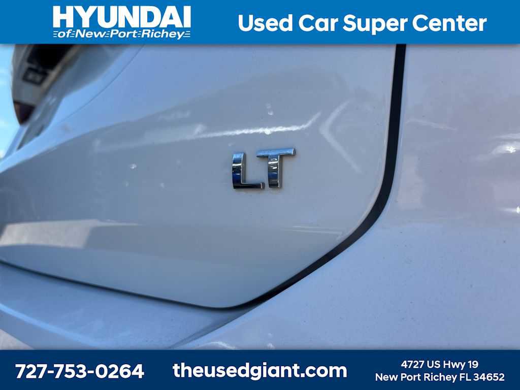 Used 2019 Chevrolet Equinox LT FWD image 5