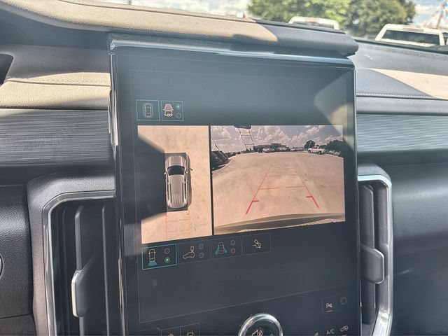 Certified 2026 GMC Acadia Elevation w/ Elevation Premium Package FWD image 14