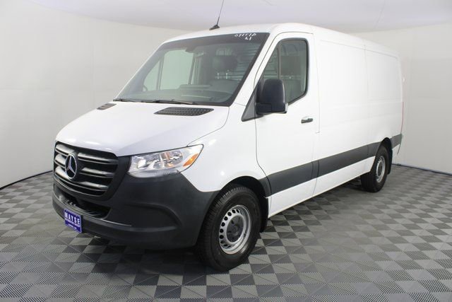 Used 2021 Mercedes-Benz Sprinter 144 Cargo image 16