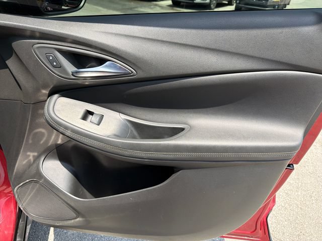 Used 2023 Buick Encore GX Preferred FWD image 23