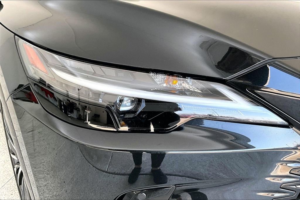 Used 2024 Lexus RX 350 Premium w/ Accessory Package (Z1) image 36