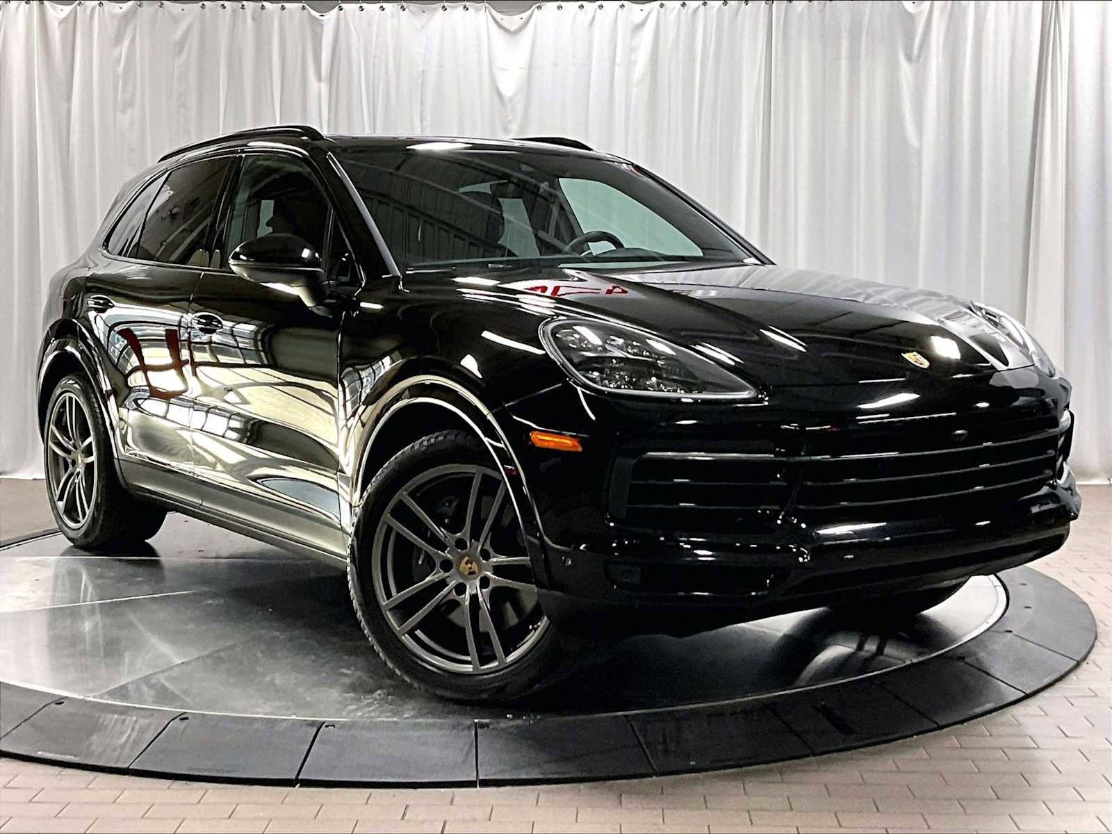 Used 2022 Porsche Cayenne image 12