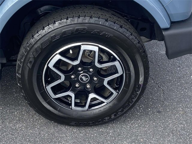 Used 2024 Ford Bronco Outer Banks image 7