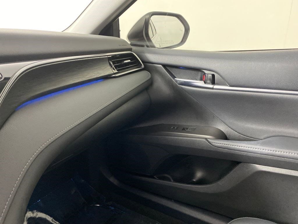 Used 2023 Toyota Camry XLE image 22