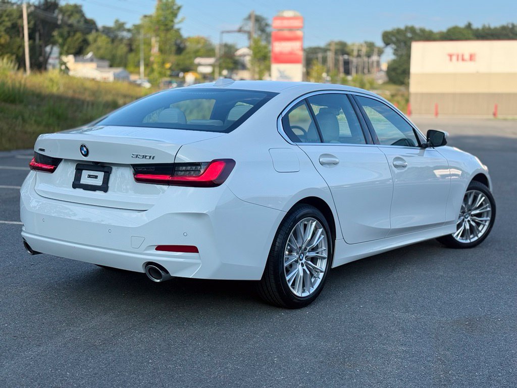 Certified 2023 BMW 330i xDrive Sedan w/ Driving Assistance Package AWD/4WD image 6