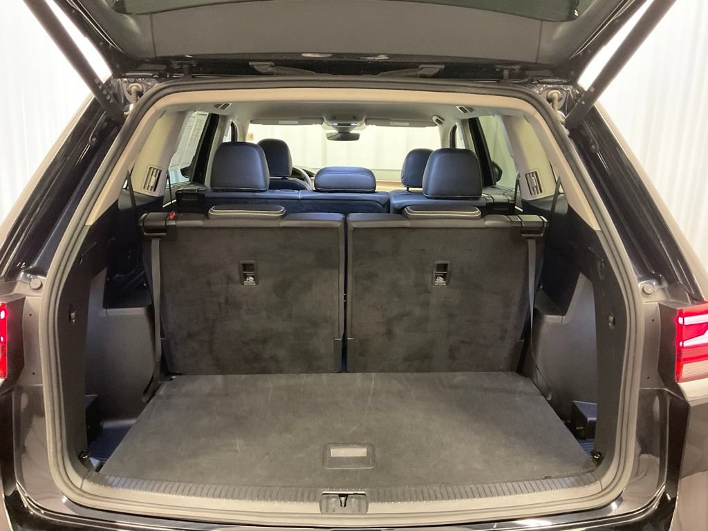 Used 2025 Volkswagen Atlas SE AWD/4WD image 24