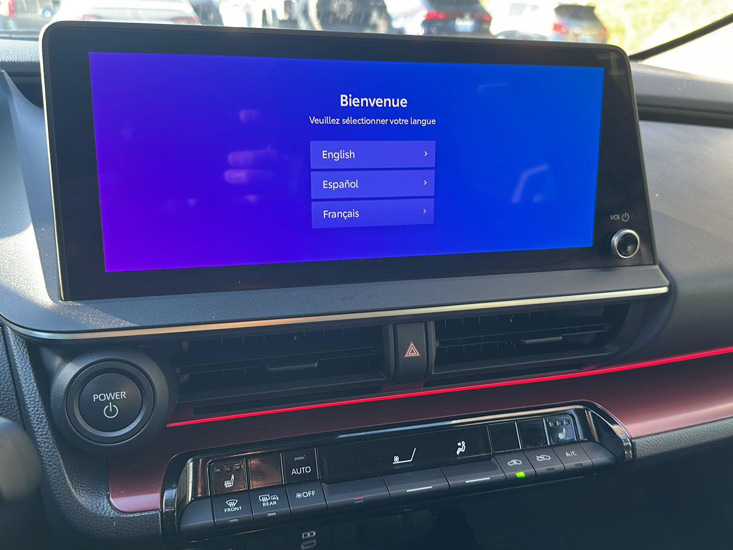 Used 2024 Toyota Prius Prime FWD image 17