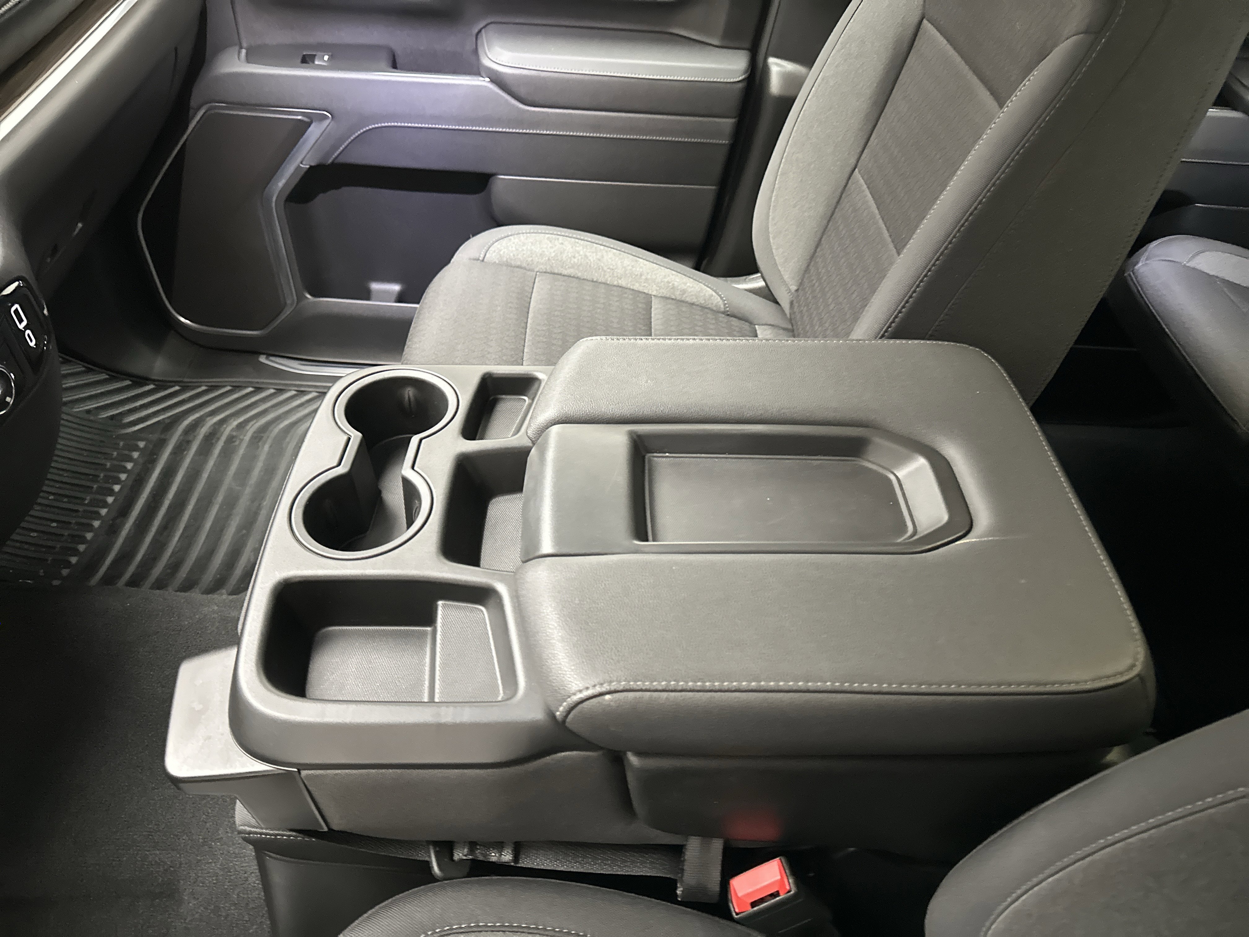 Used 2025 Chevrolet Silverado 2500 LT w/ Convenience Package image 41