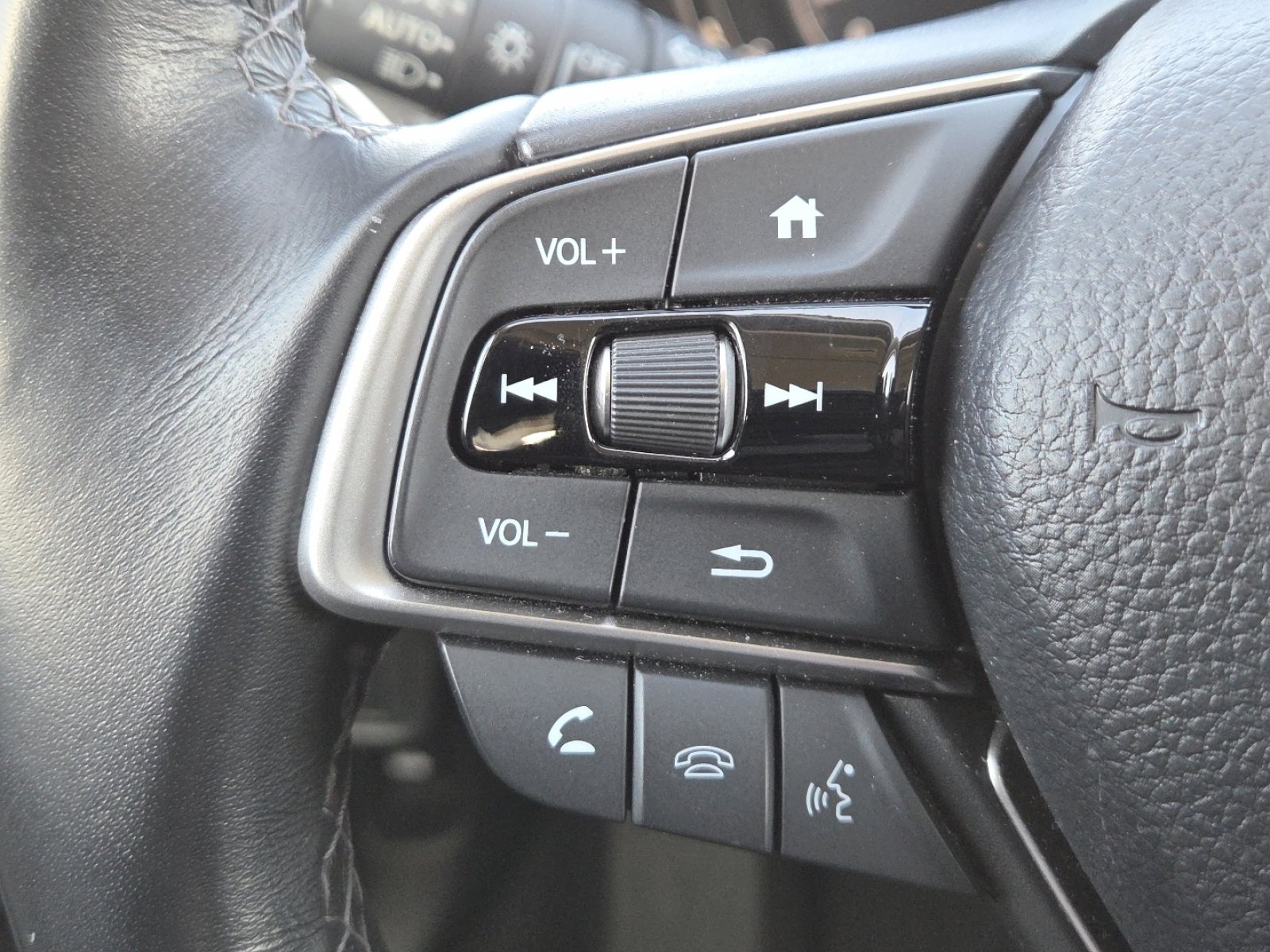 Used 2022 Honda Accord EX-L image 33