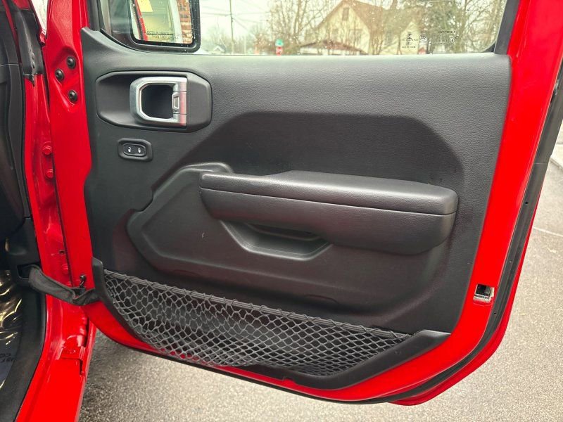 Used 2018 Jeep Wrangler Unlimited Sport S image 15