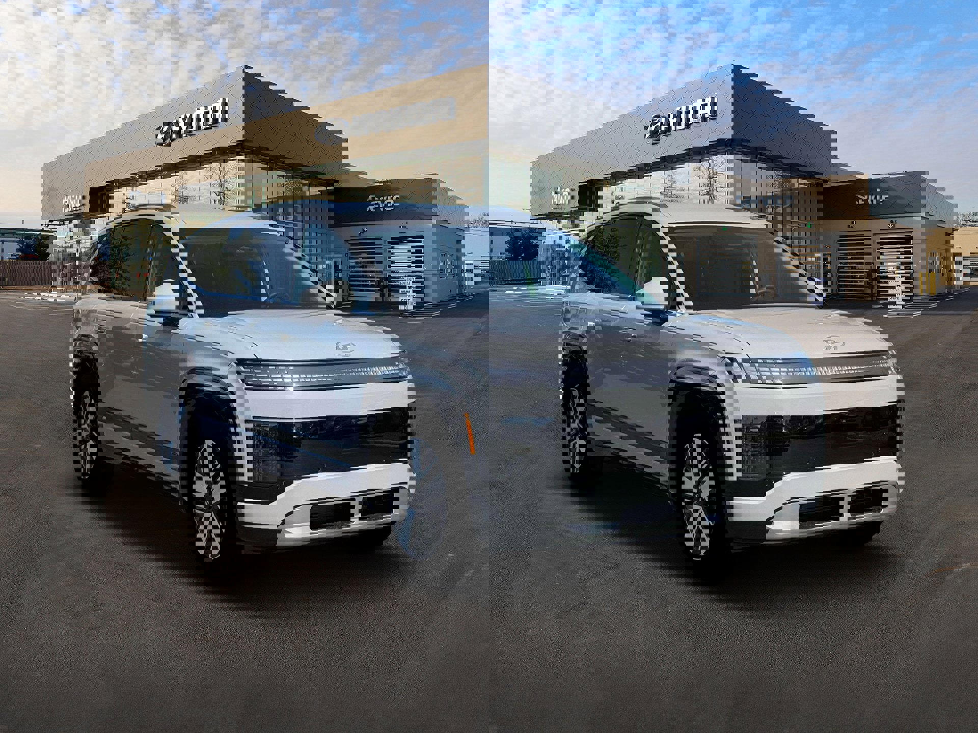 New 2026 Hyundai Ioniq 9 SEL image 11