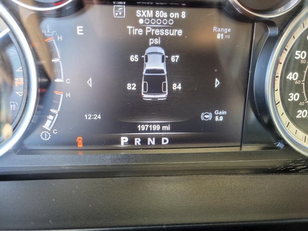 Used 2018 RAM 2500 Laramie AWD/4WD image 32