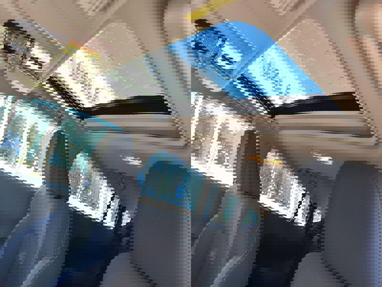 Certified 2025 Subaru Crosstrek 2.0i Premium image 17