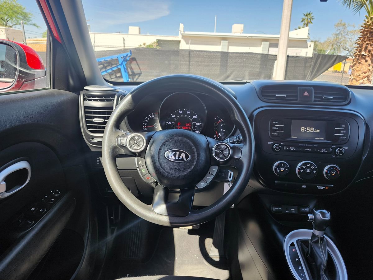Used 2016 Kia Soul + FWD image 22