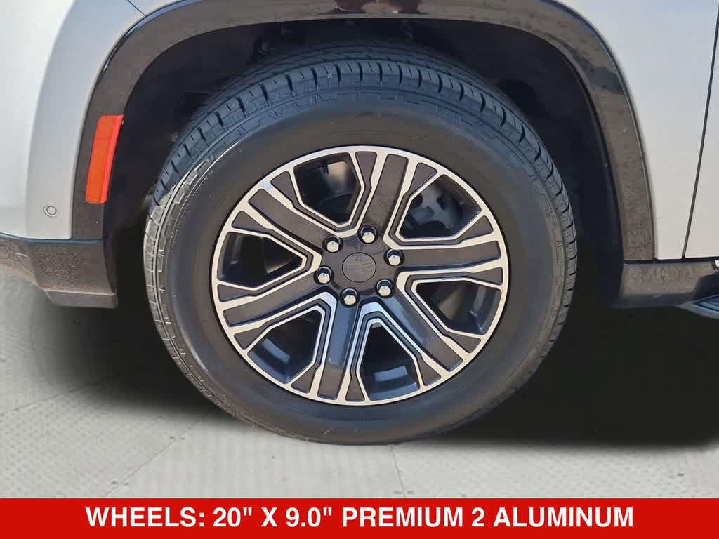 Used 2024 Jeep Wagoneer Series II w/ Flexible Seating Group AWD/4WD image 13