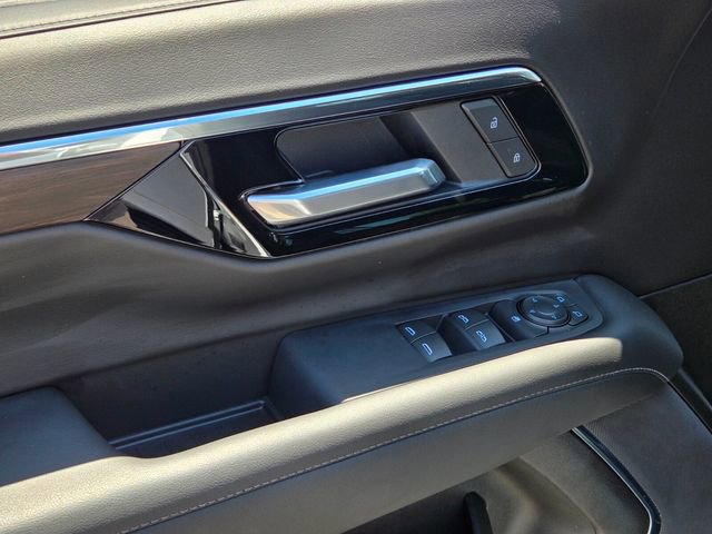 Used 2026 Chevrolet Tahoe LS w/ LPO, Dark Essentials Package AWD/4WD image 25