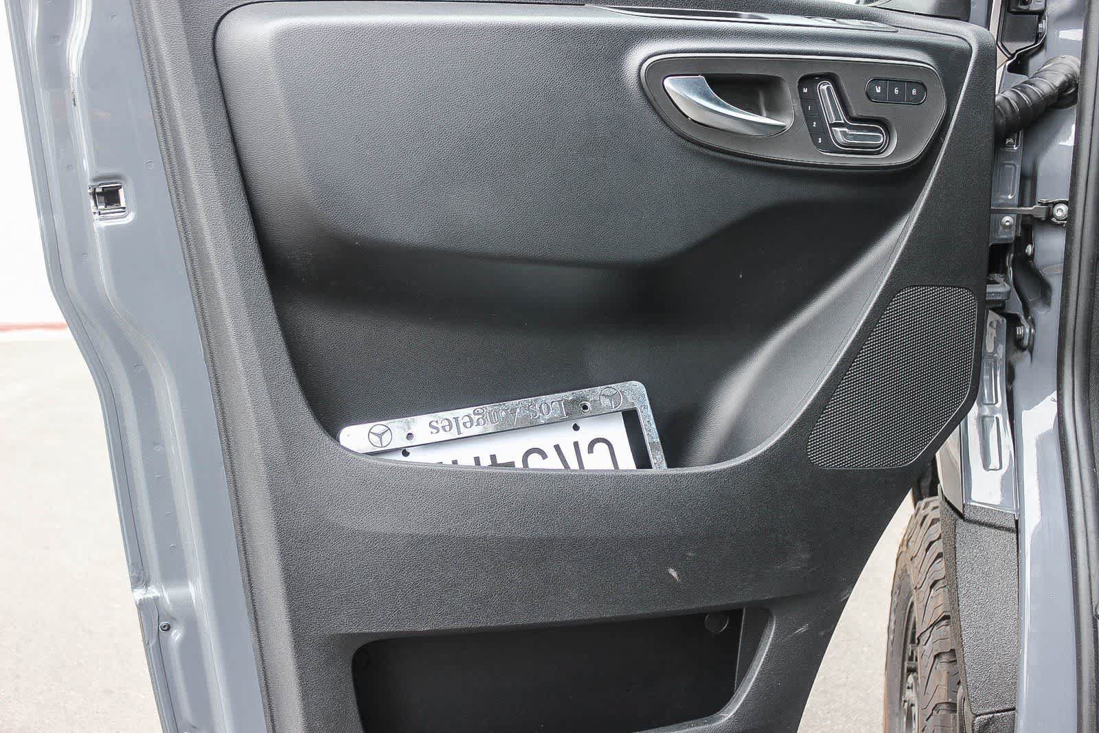 Used 2023 Mercedes-Benz Sprinter 2500 image 32