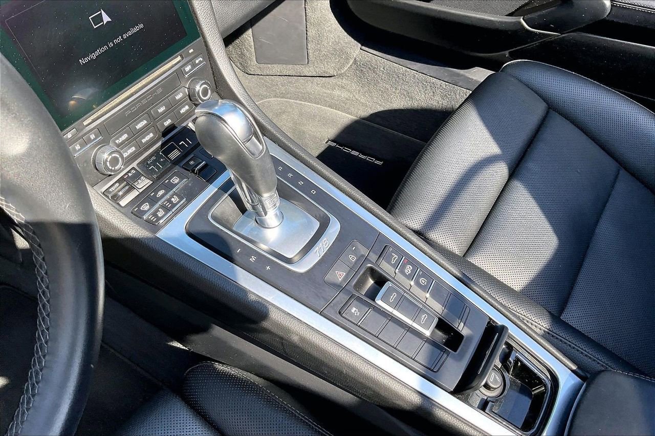 Used 2019 Porsche 718 Boxster S RWD image 30