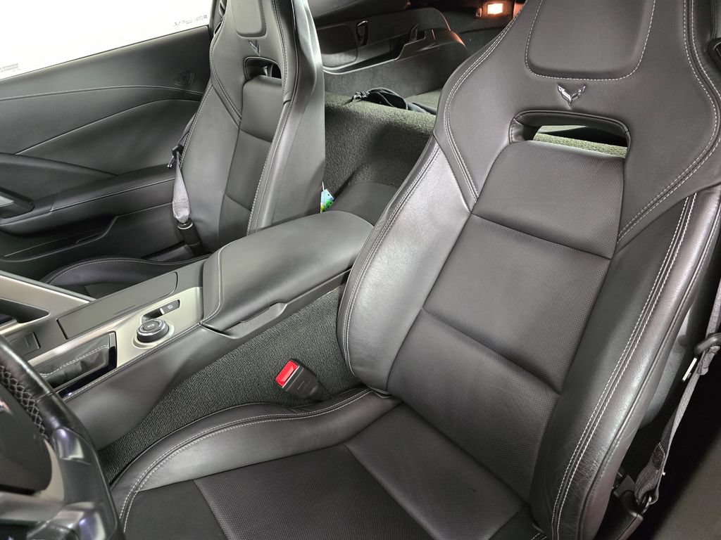 Used 2018 Chevrolet Corvette Grand Sport RWD image 19