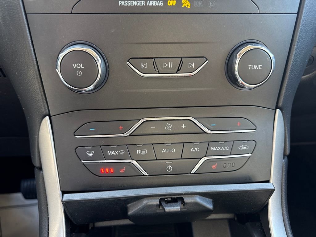 Used 2019 Ford Edge SEL w/ Equipment Group 201A image 22