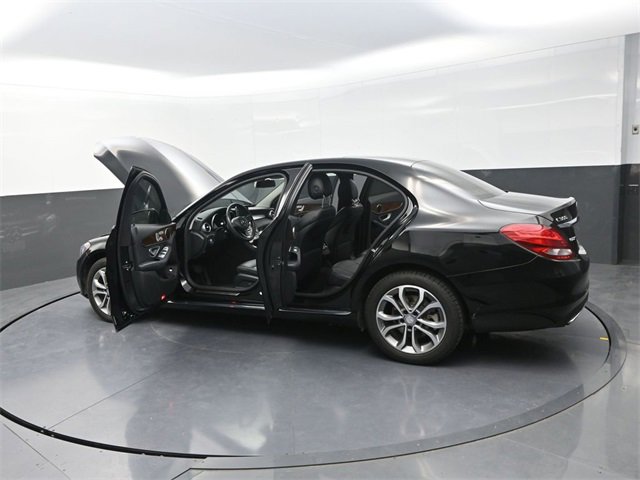 Used 2017 Mercedes-Benz C 300 4MATIC Sedan image 39