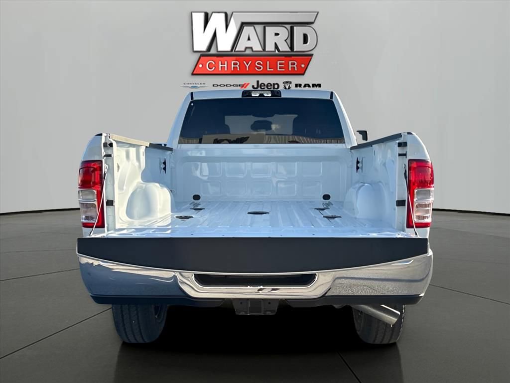 New 2024 RAM 2500 Tradesman w/ Chrome Appearance Group image 12